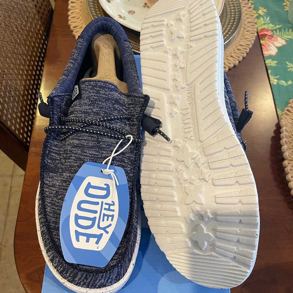 BRAND NEW HEY DUDE MENS WALLY SPORT KNIT BLUE SIZE 10M US